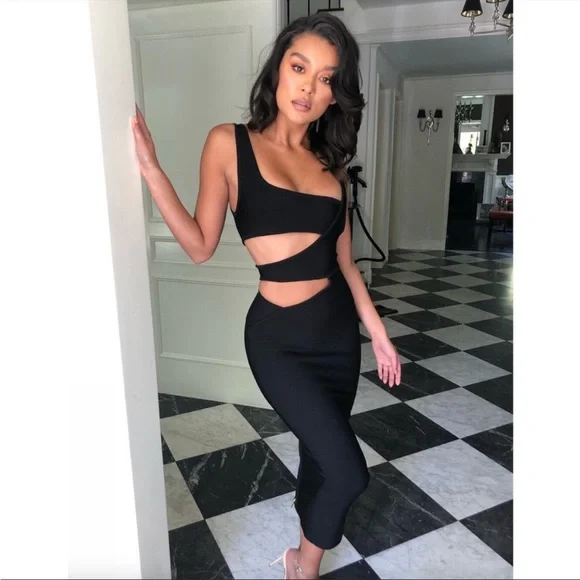 HOUSE OF CB 'Miya' Black Bandage Cut Out Dress NWOT - Picture 1 of 7
